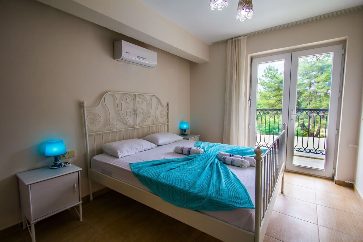 Nar Villa Holiday